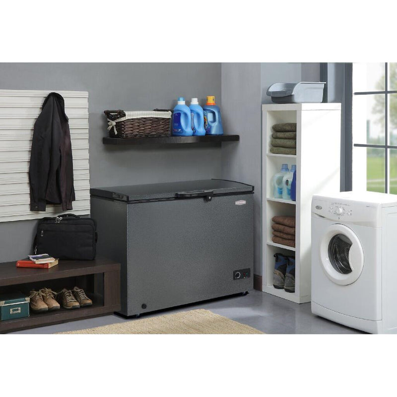 Marathon 10.6 cu.ft. Chest Freezer with Power-On and a Compressor Light MCF106GRD-1 IMAGE 4