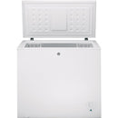 GE 7 cu.ft. Chest Freezer with Adjustable Temperature Control FCM7STWW IMAGE 4