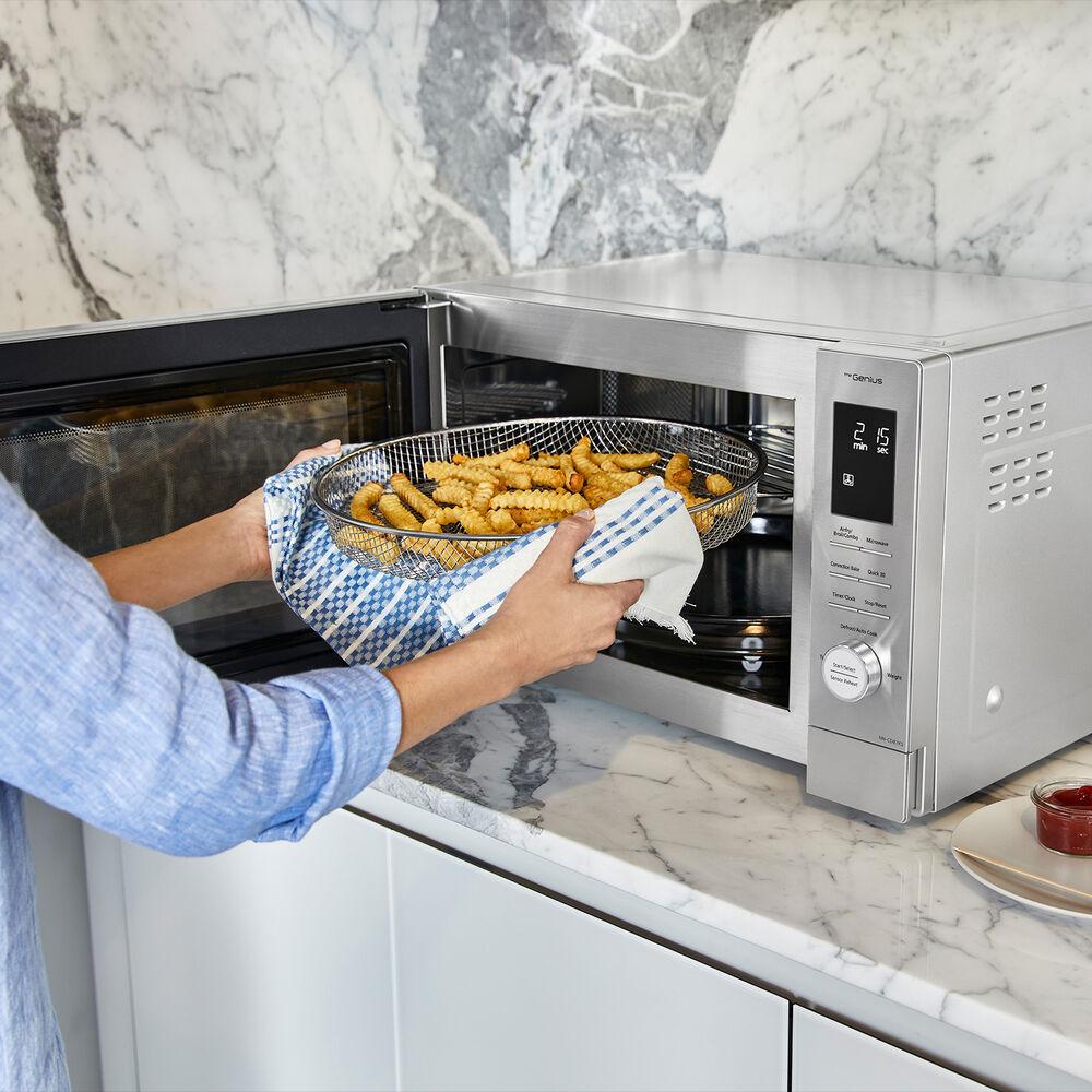 NNCD87KSC Panasonic 1.2 cu. ft. Countertop Microwave Oven with