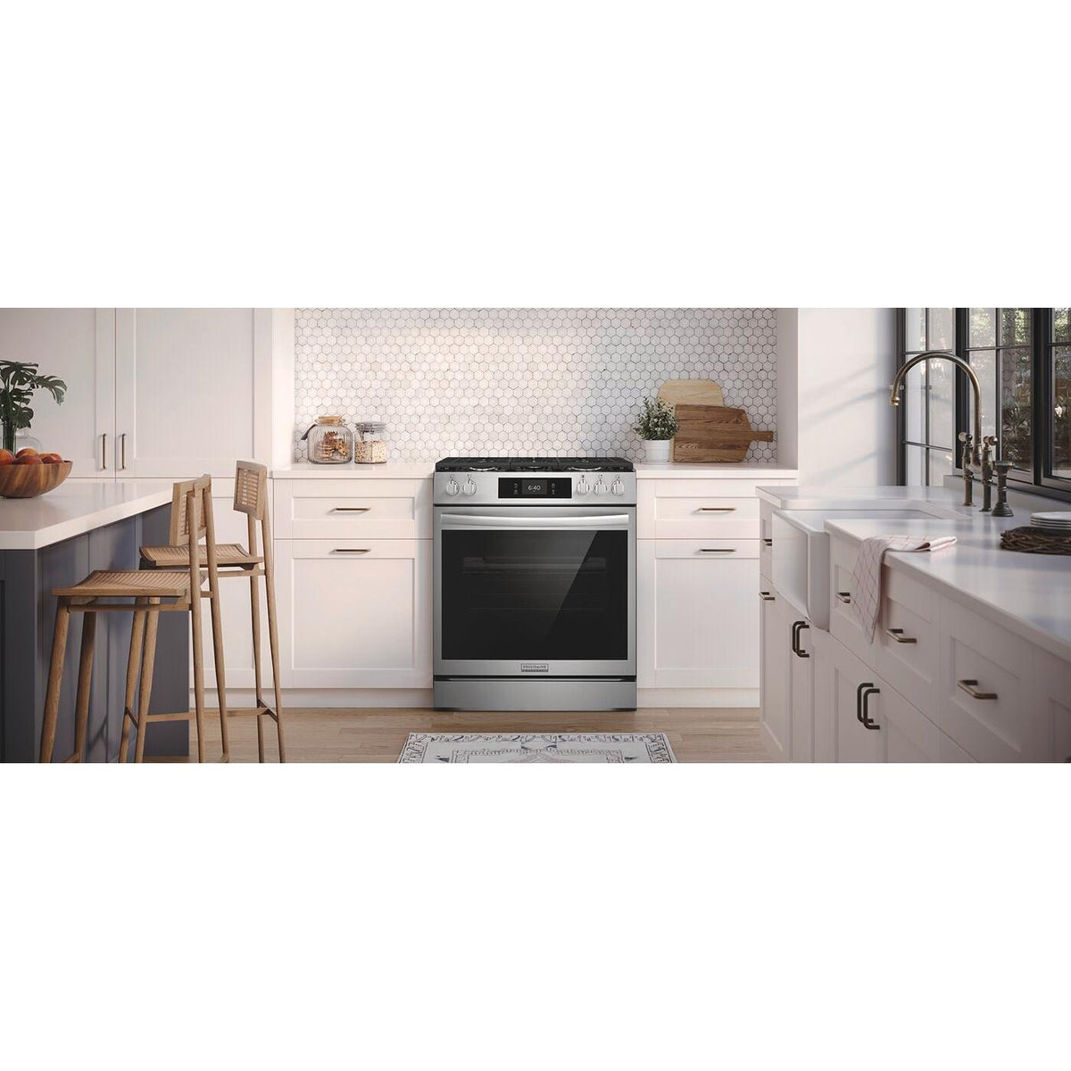 GCFG3070BF Frigidaire Gallery 30-inch Gas Range with Stone-Baked