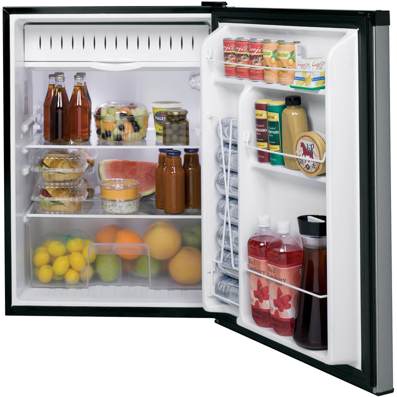 GE 24-inch, 5.6 cu. ft. Compact Refrigerator GCE06GSHSB IMAGE 3