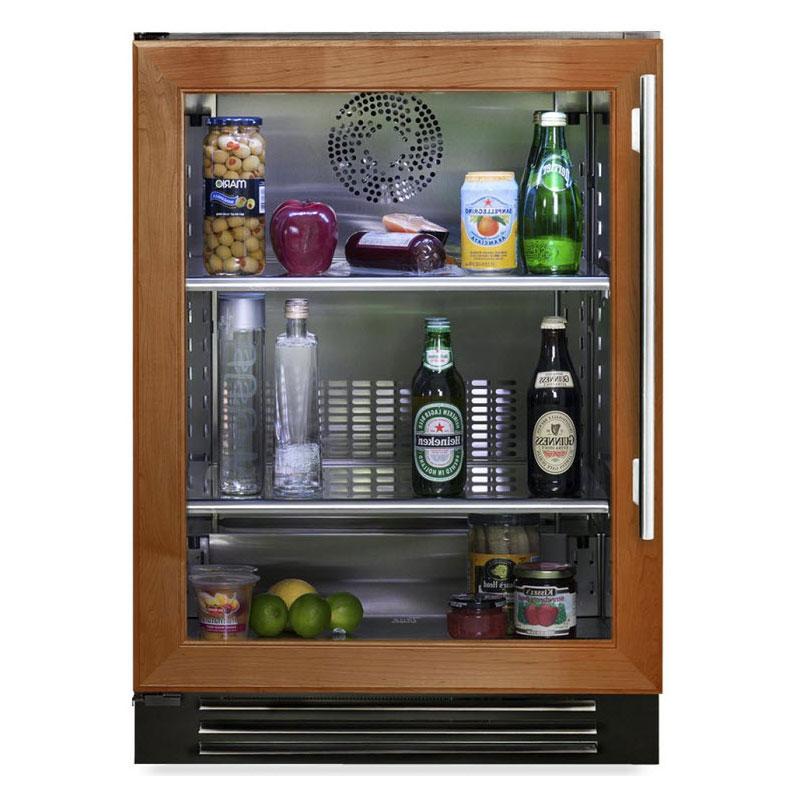 True Residential 24-inch, 5.6 cu. ft. Compact Refrigerator TUR-24-L-OG-B IMAGE 1