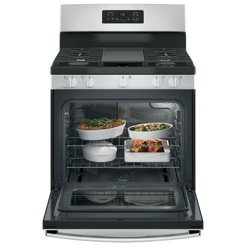 GE 30-inch Freestanding Gas Range with Steam Clean JCGBS66SEKSS IMAGE 3