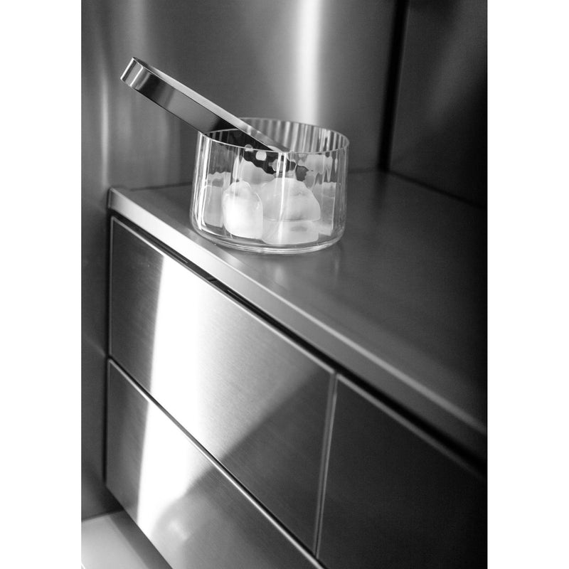 Dacor 9.4 cu.ft. Upright Freezer with Push-to-Open™ Door Assist DRZ18980RAP/DA IMAGE 5