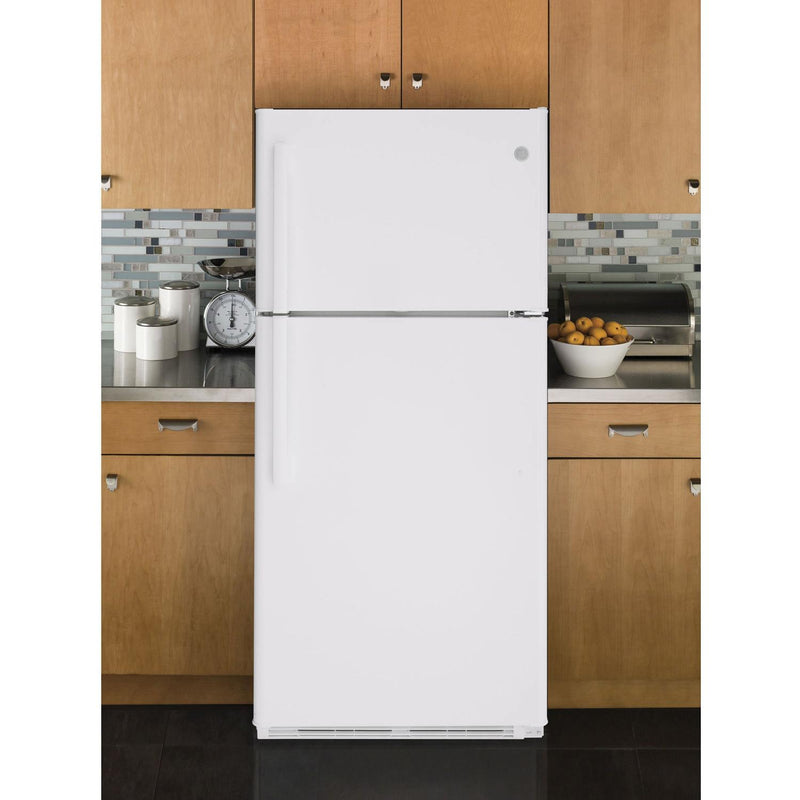 GE 30-inch 18 cu. ft. Top Freezer Refrigerator GTE18FTLKWW IMAGE 3