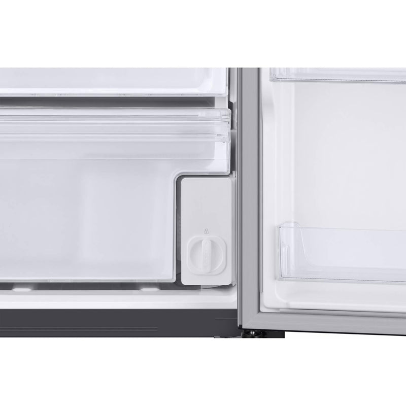 Samsung 36-inch, 21.5 cu.ft. Counter-Depth Side-by-Side Refrigerator with Family Hub™ RS22T5561SR/AC IMAGE 15