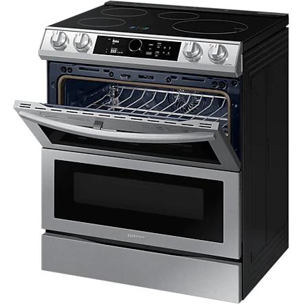 Samsung 30-inch Slide-in Electric Induction Range with WI-FI Connect NE63T8951SS/AC IMAGE 11