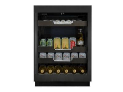 24" Marathon Built-in Single Zone Beverage Cooler in Black Steel