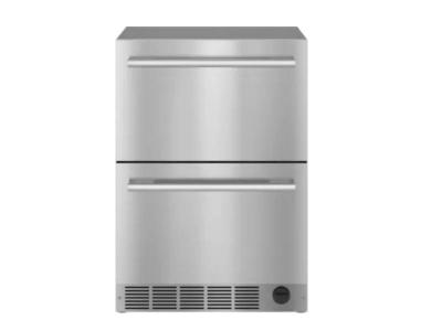 24" Thermador 4.3 Cu. Ft. Undercounter  Freezer Refrigerator in Stainless steel